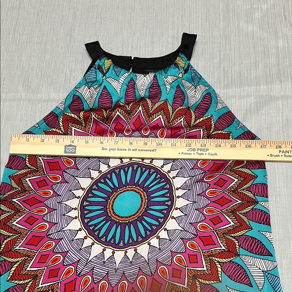 Nicole Miller Blue and Pink Graphic Sleeveless Tank Top - Picture 5 of 10